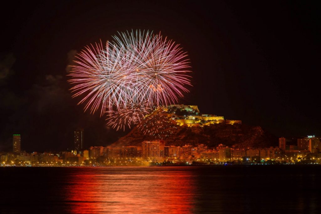 Alicante y el Pozo de los Deseos, ritos mágicos para la noche de San Juan