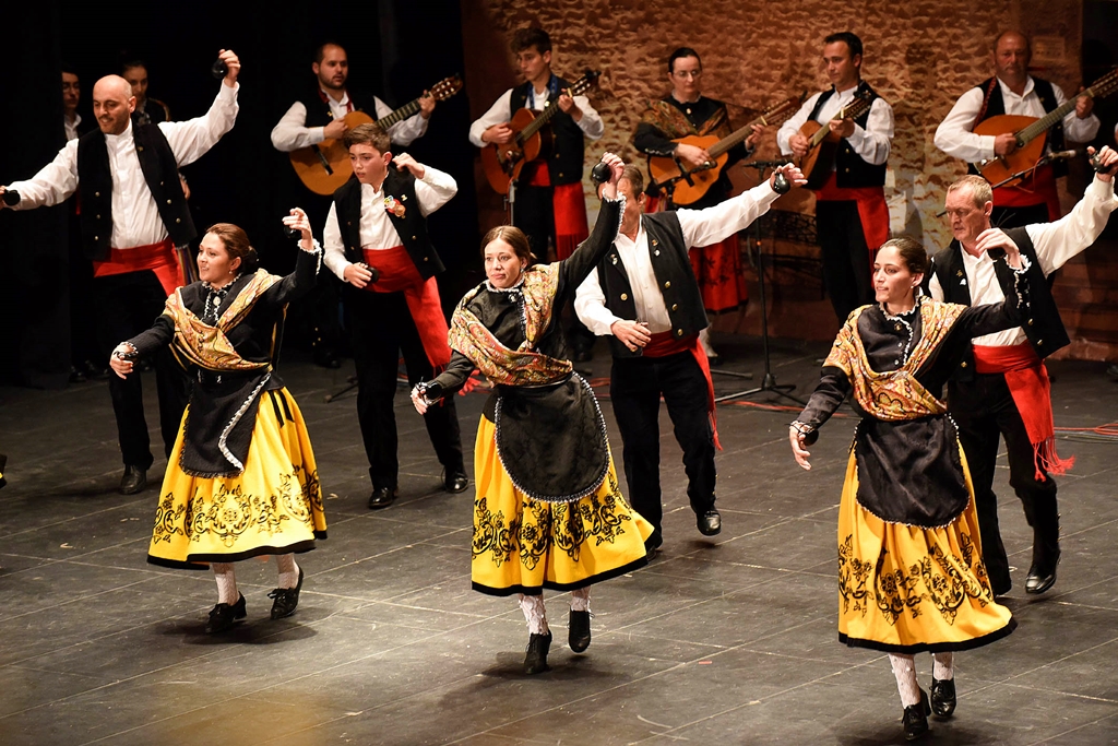 grupación de Coros y Danzas Mancha Verde de Argamasilla de Alba