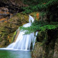 Cascada del río Mundo ecoturismo con SaberSabor Castilla La Mancha