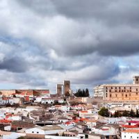 Ucles